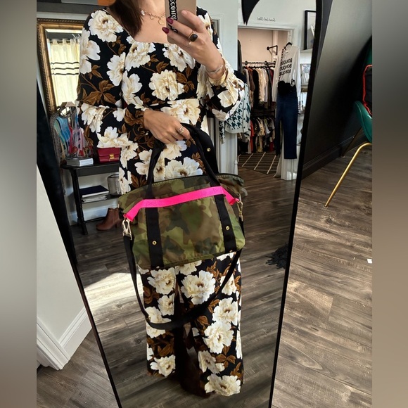 Anthropologie Andi Mini Camo Tote Bag - Picture 8 of 10